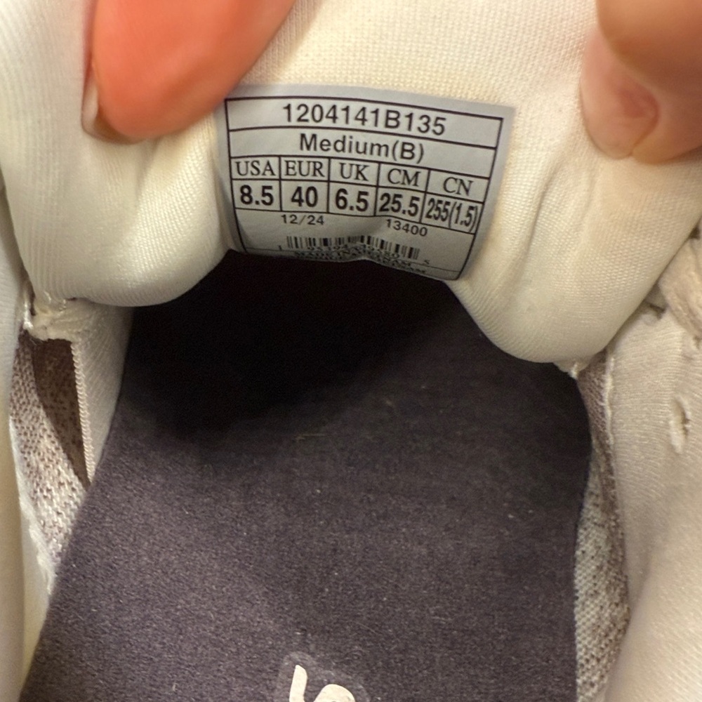 Brooks Women's Athletic Shoes - Coconut/Chateau/Portabella 8.5 - Picture 6 of 8